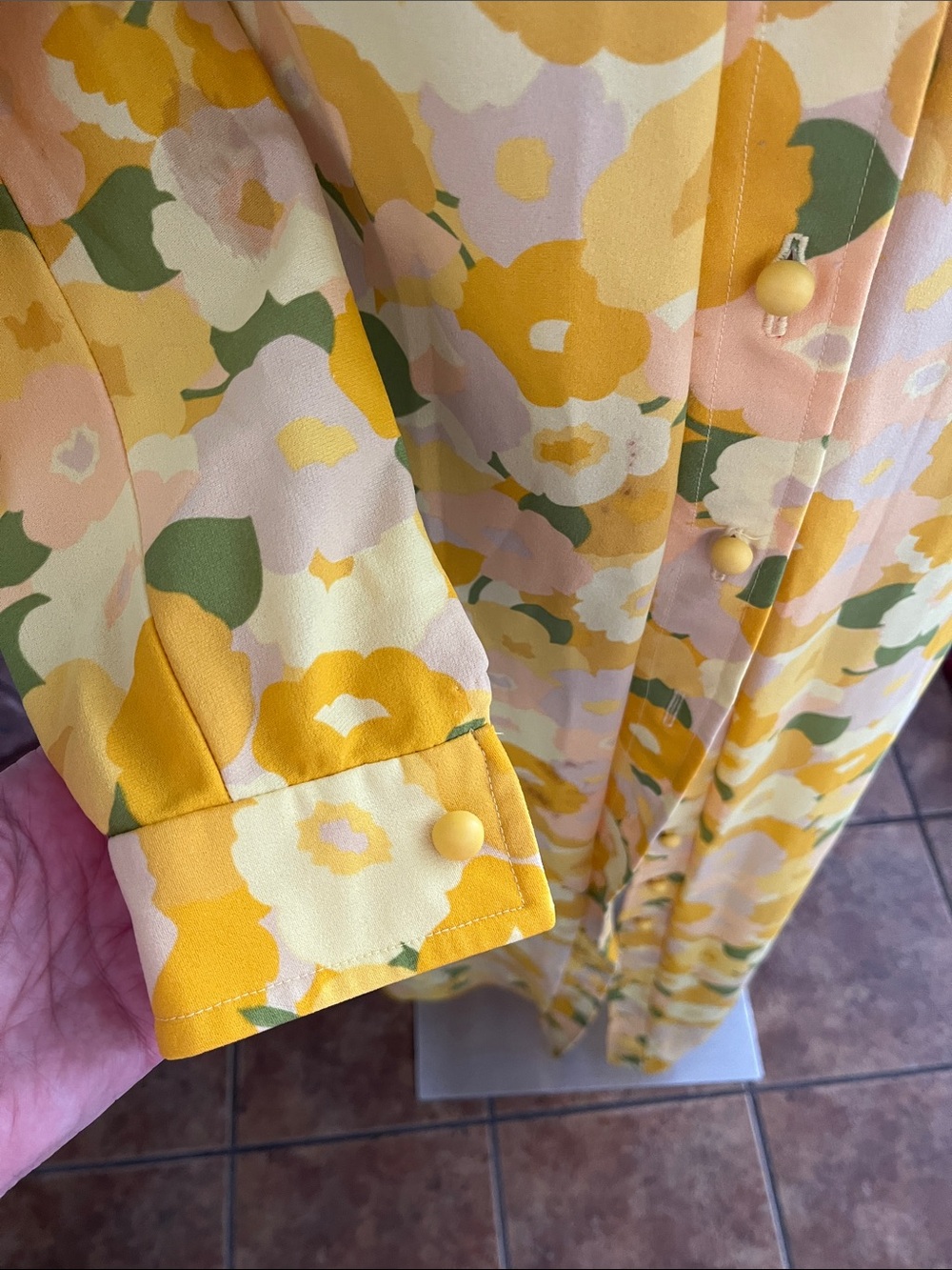 Vintage Handcrafted Yellow Floral Button-Front Women's Maxi Dress - Picture 3 of 5
